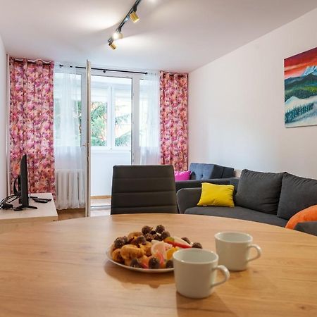 Apartament Pod Swierkiem - Pet Friendly - 2 Osobne Pokoje Dla Max 5 Osob - Space Apart Jelenia Gora Exterior photo