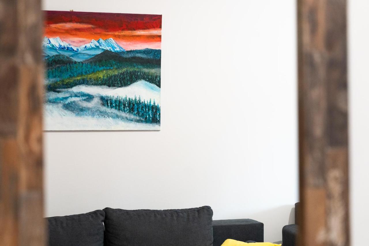 Apartament Pod Swierkiem - Pet Friendly - 2 Osobne Pokoje Dla Max 5 Osob - Space Apart Jelenia Gora Exterior photo